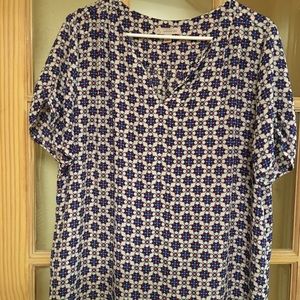 Colorful v neck dress shirt